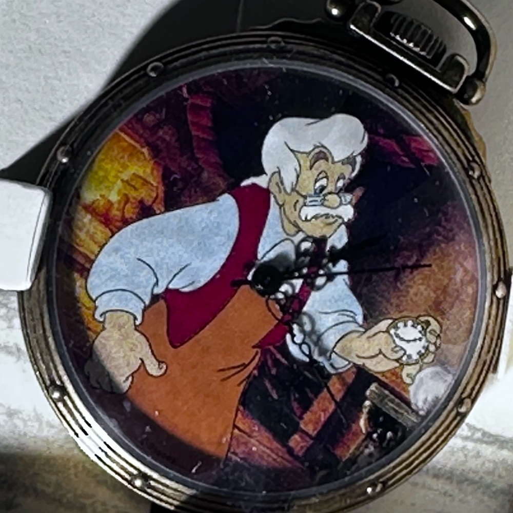 New Disney Watch Collectors Club Series II Pinocchio Pocket Watch Limited Ed